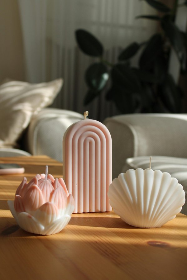 Bougies artisanales : l'élégance naturelle pour vos célébrations